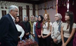 Prof. Dr. Hasari Çelebi, Kahtalı gençlerle buluştu