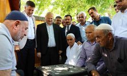 Vali Küçük, Kahta'da esnaf ve vatandaşlarla bir araya geldi