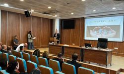 Adıyaman'da adliye personeline koruyucu aile eğitimi verildi
