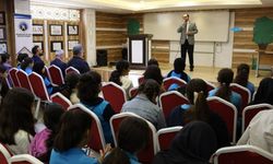 'Bir ayrıcalıktır imam hatipli olmak' konferansı Adıyaman'da düzenlendi