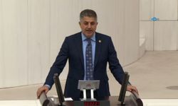 İshak Şan: 'Cumhuriyetimiz ikinci asrında daha güçlü adımlarla geleceğe yürüyor'