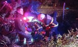 Kahta-Adıyaman yolunda otomobil şarampole yuvarlandı: 3 yaralı