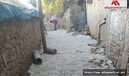 Gerger’de köy içi yollar dizayn ediliyor