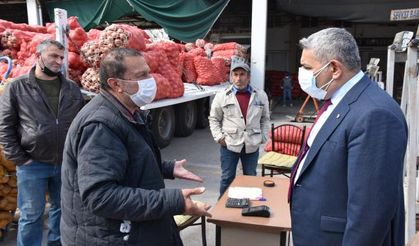 Başkan Sadıkoğlu'ndan, sebze meyve komisyoncularına ziyaret