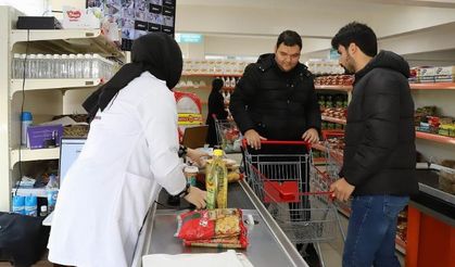 Bu sosyal markette öğrencilere alışveriş bedava!