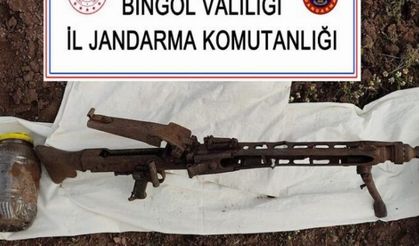 Bingöl’de patlayıcı madde, silah ve uyuşturucu ele geçirildi
