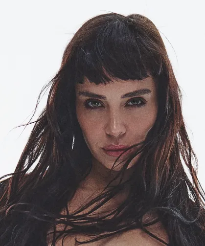 Aybüke Albere’den yepyeni bir hit: ‘Harap’