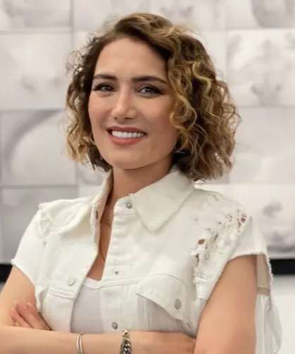 Sema Özevin: Sanatın yeni dilini teknolojiyle kodluyorum