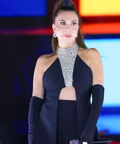 Nevşehir Ebru Yaşar'la coştu