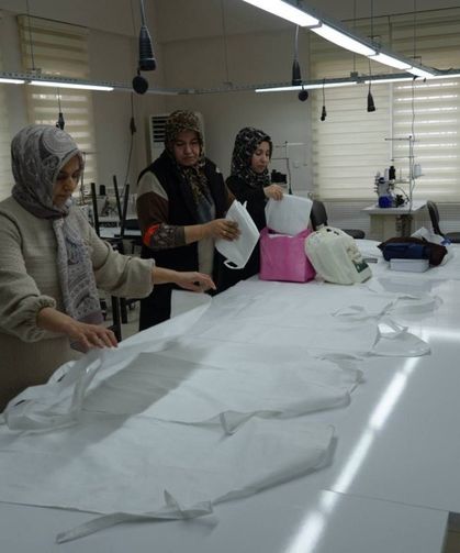 Başkan Tutdere'den esnafa ve üreten kadına çifte destek - Videolu Haber