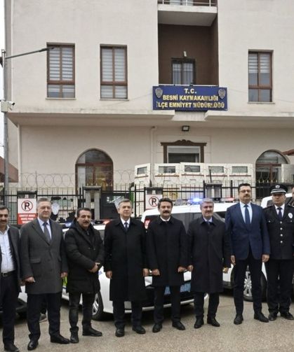 Besni İlçe Emniyet Müdürlüğü'nün yeni araçları törenle hizmete alındı
