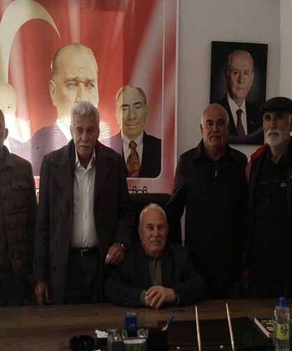 Besni MHP ilçe başkanlığında devir teslim töreni yapıldı