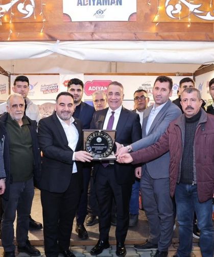 Sultangazi'de ilk Ramazan iftarında Adıyaman'ın yöresel lezzetleri sunuldu - Videolu Haber