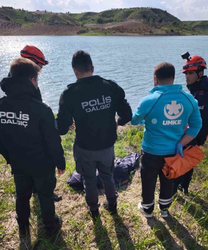 Baraja giren yaşlı adam boğuldu