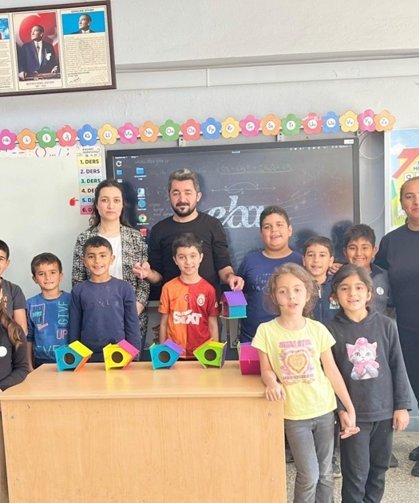 Şambayat’ta Öğrencilerden Kuşlara Yuva Projesi