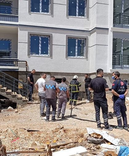 Adıyaman'da inşaatta doğalgaz hattı alev aldı