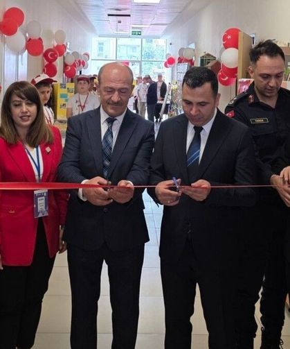 Gölbaşı'nda TÜBİTAK Bilim Fuarı açıldı