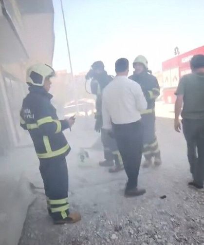 Kahta’da Korkutan Yangın: 2 Kişi Tedavi Altına Alındı