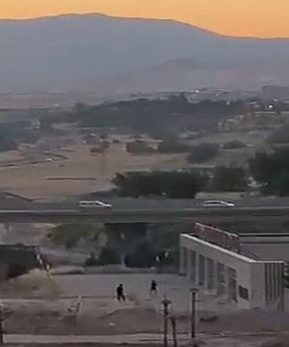 Adıyaman Millet Bahçesi'nde Camları Kırdılar