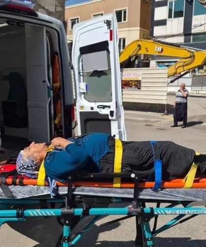 Adıyaman'da Otomobilin Çarptığı Kadın Yaralandı