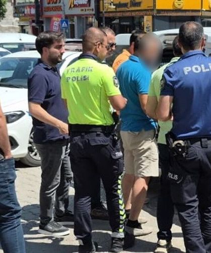 Hırsızlık Ve Dolandırıcılık Şüphelileri Yakalandı