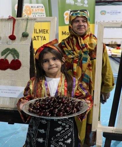 İlmek İlmek Malatya Sergisi Ziyaretçilerle Buluştu