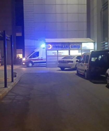 Polis Kılığıyla Yol Kestiler 12 Kilo Altını Gasp Ettiler