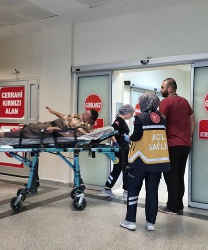 Adıyaman'da Merdivenlerden Yuvarlanan Kişi Yaralandı