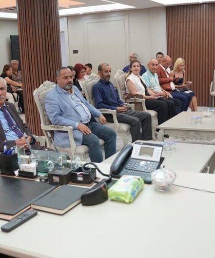Gazetecilerden Kahta Belediye Başkanı Hallaç'a ziyaret