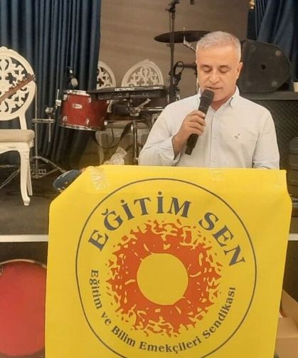 Adıyaman Eğitim Sen'den Dünya Öğretmenler Günü Etkinliği