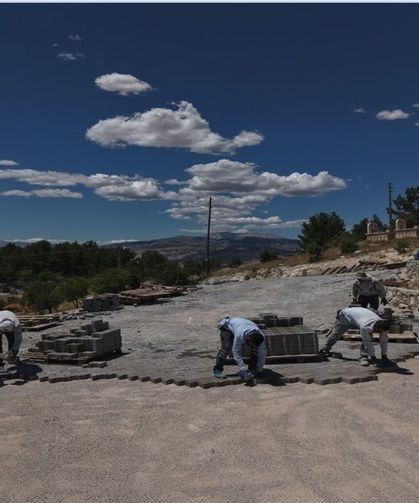Adıyaman köylerinde 1 milyon 170 bin metrekareyi aşan parke taşı seferberliği