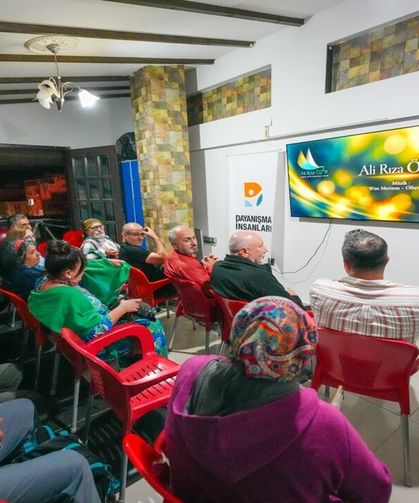 Bursa’dan Adıyaman’a Fotoğrafla Kurulan Gönül Köprüsü