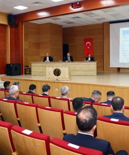 Vali küçük: Adıyaman'da 217 proje için 12,05 milyar lira harcandı