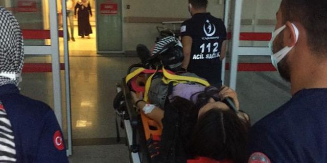Adıyaman'da motosikletin çarptığı genç kız yaralandı - Videolu Haber