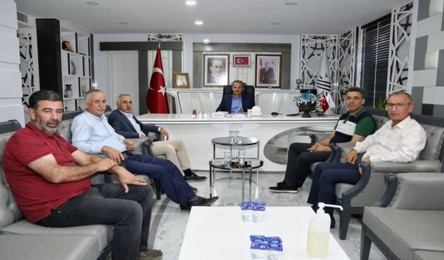 AK Parti Milletvekili Taş'tan, Başkan Kılınç'a ziyaret
