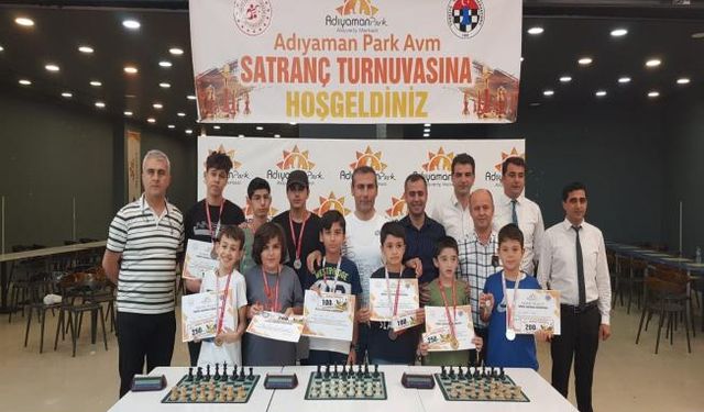 'Babalar Günü’nde Satranç Turnuvası' düzenlendi