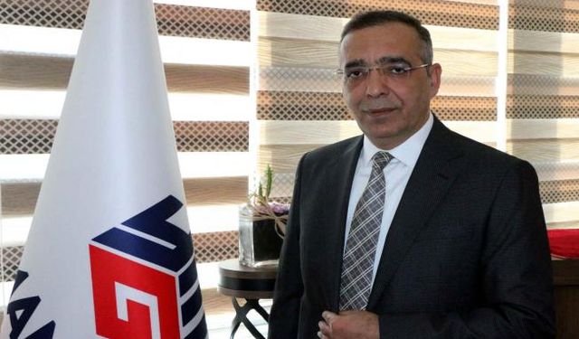 Başkan İnan: Öğretmenlerimiz, insanlığı aydınlık yarınlara taşıyan isimsiz kahramanlardır