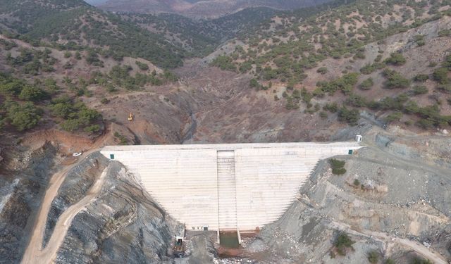 Akçalı-2 Barajı'nda su tutulmaya başladı