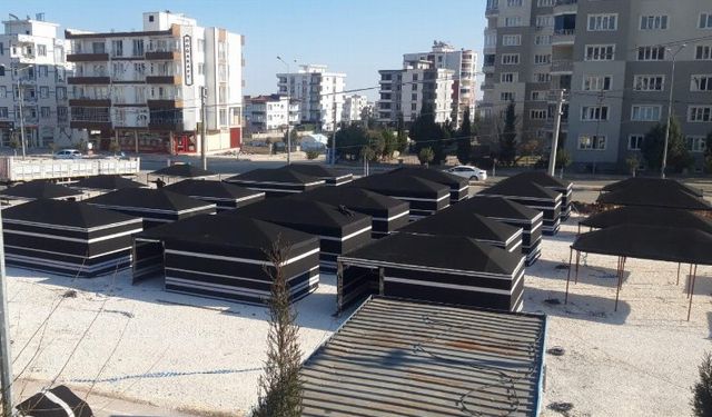 Adıyaman'da 'kıl çadırlar'ın kurulumu tamamlandı