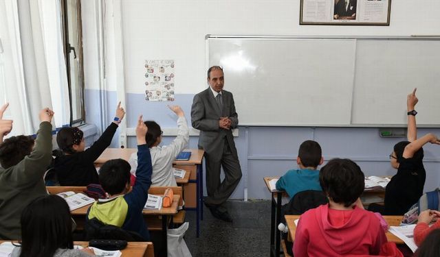 Depremzede öğrenciler MEB takibinde