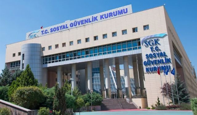 SGK uyardı: 'Resmi'yetten sonra başvuru yapabilirsiniz!