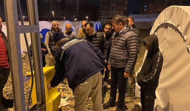 Milletvekili Tutdere: 610 tane çadırın tamamının altından sular aktı  