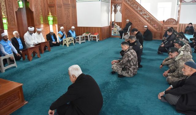 Adıyaman'da şehit polisler için mevlit okutuldu 