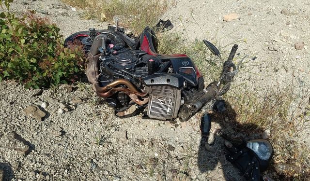 Besni'de devrilen motosiklet sürücüsü öldü