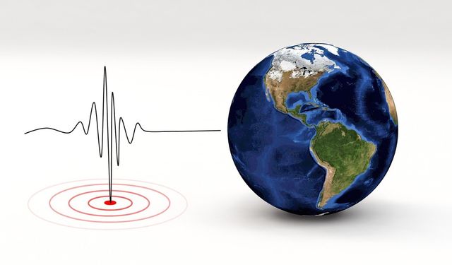 Adana'da korkutan deprem