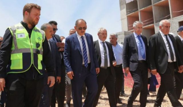 Bakan Özhaseki, afet bölgesi için yeni formülleri Kabine'de anlatacak