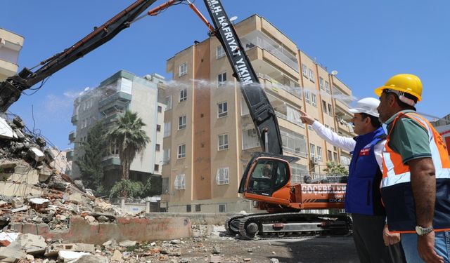 Şanlıurfa’da depremin izleri tamamen siliniyor  - Videolu Haber