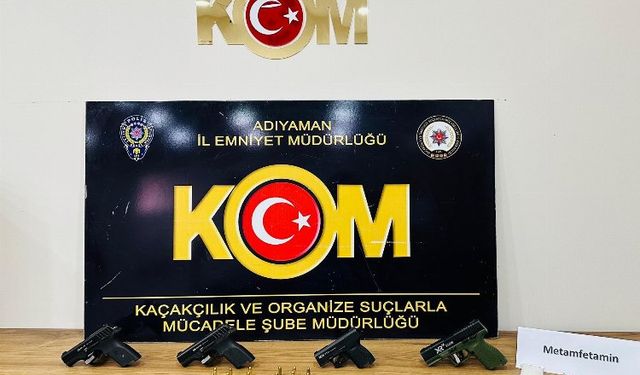 Adıyaman’da 4 adet tabanca ve bir miktar uyuşturucu ele geçirdi