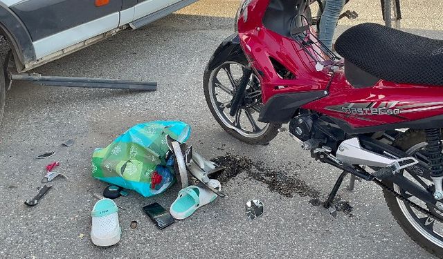 Adıyaman’da minibüs ile motosiklet çarpıştı: 2 yaralı