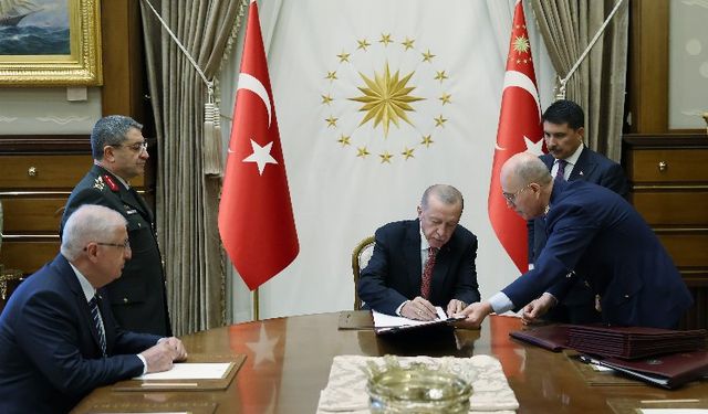 YAŞ kararları sonrası Cumhurbaşkanı Erdoğdan'dan paylaşım